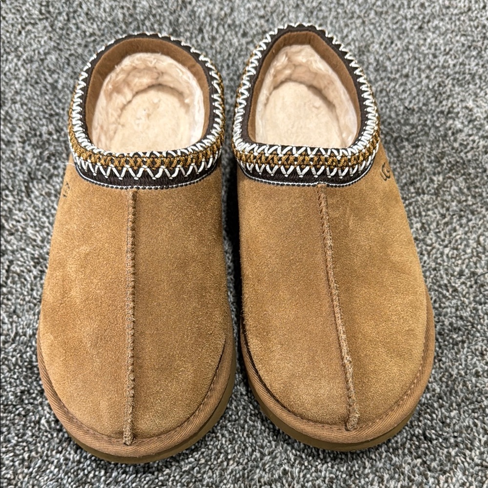 Ugg Tasman